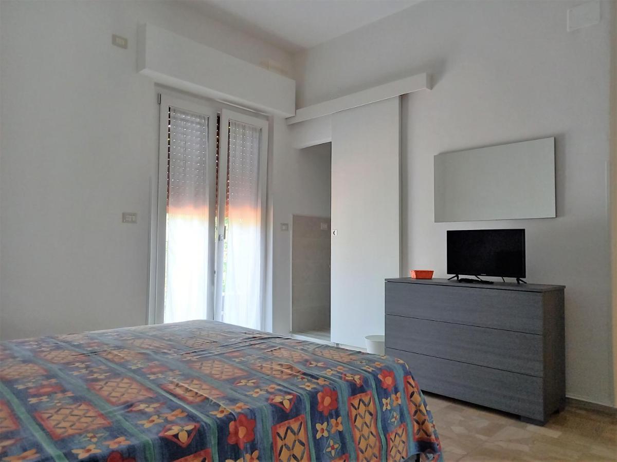 B&B La Vela Villa Rosa Di Martinsicuro Extérieur photo