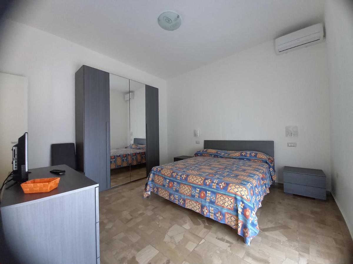 B&B La Vela Villa Rosa Di Martinsicuro Extérieur photo