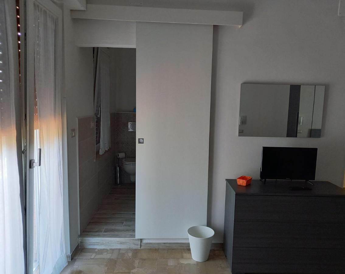 B&B La Vela Villa Rosa Di Martinsicuro Extérieur photo