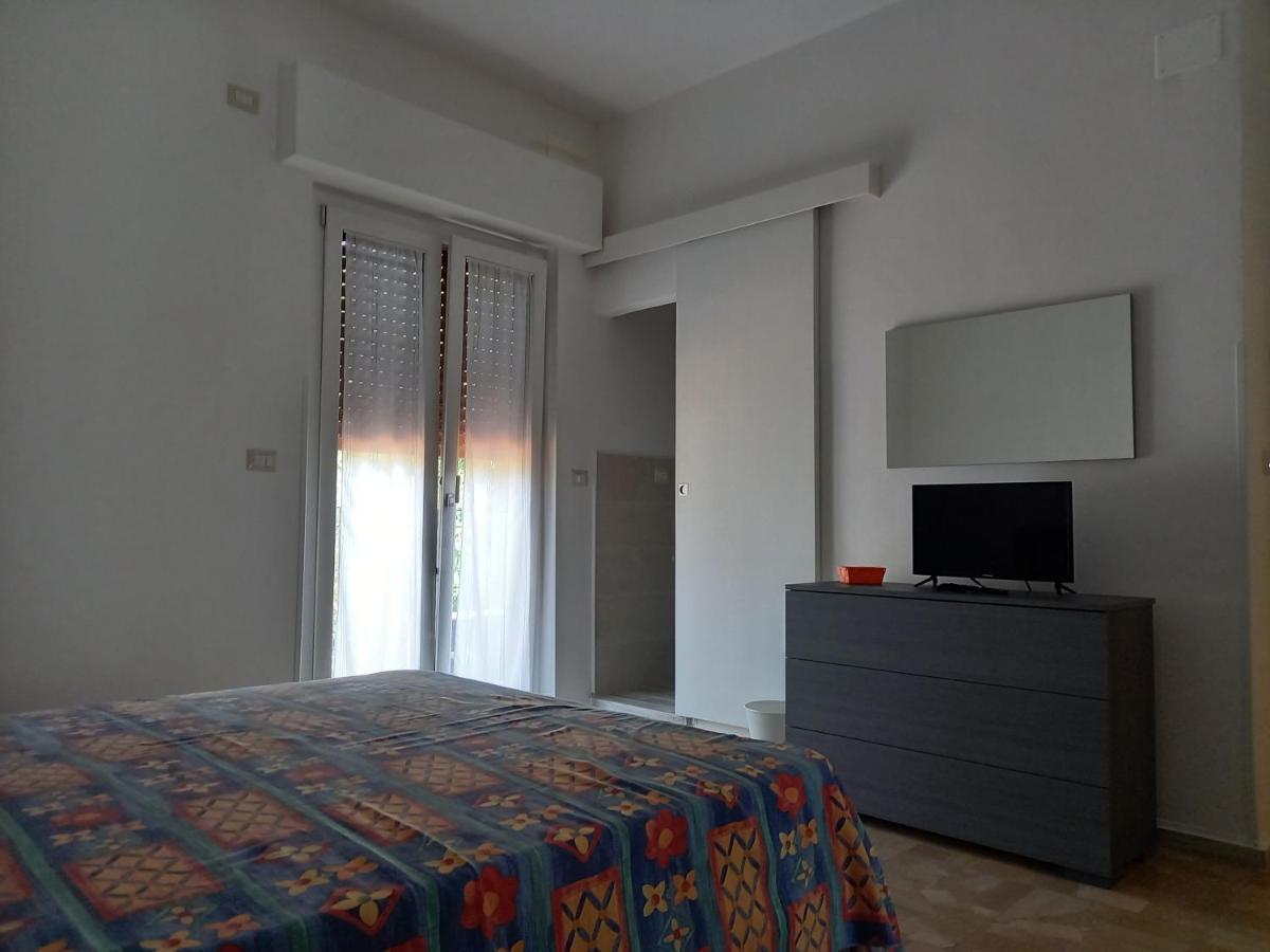 B&B La Vela Villa Rosa Di Martinsicuro Extérieur photo